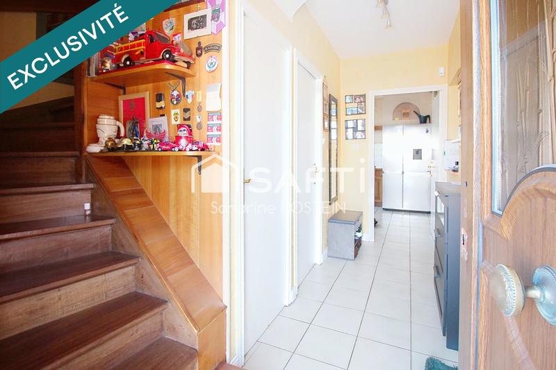 Maison - 90 m² - 5 pièces