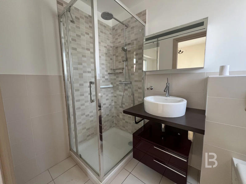 Appartement - 108 m² - 4 pièces