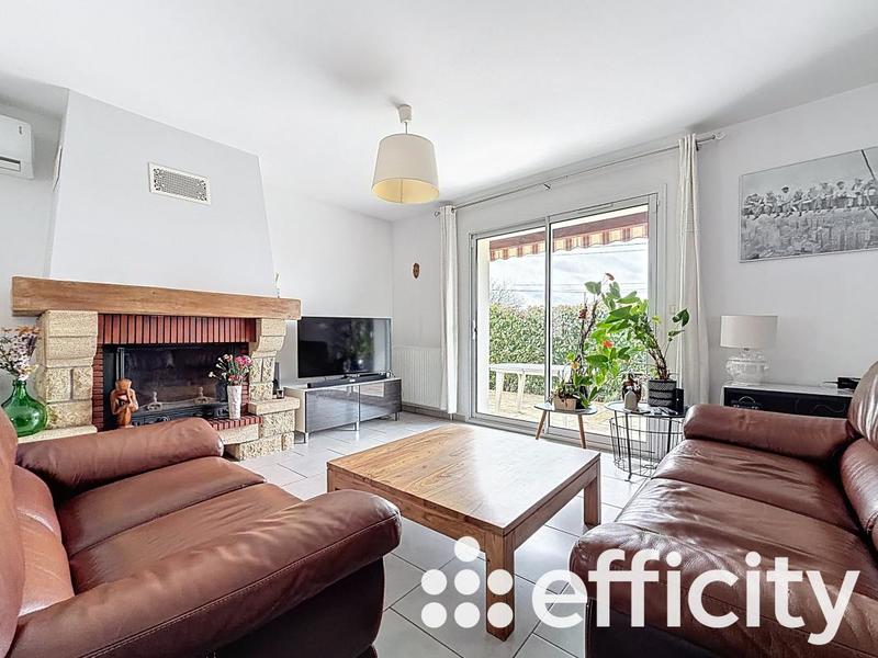 Maison - 106 m² - 5 pièces