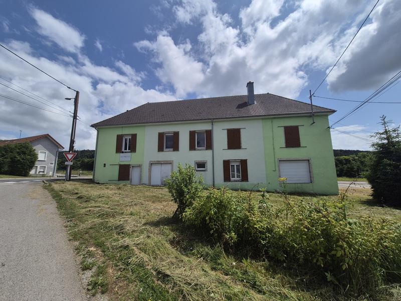 Maison - 300 m² - 11 pièces