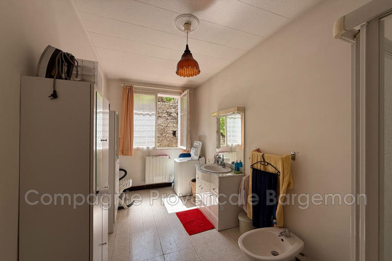 Maison - 92 m² - 1 pièce