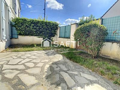 Maison - 81 m² - 5 pièces