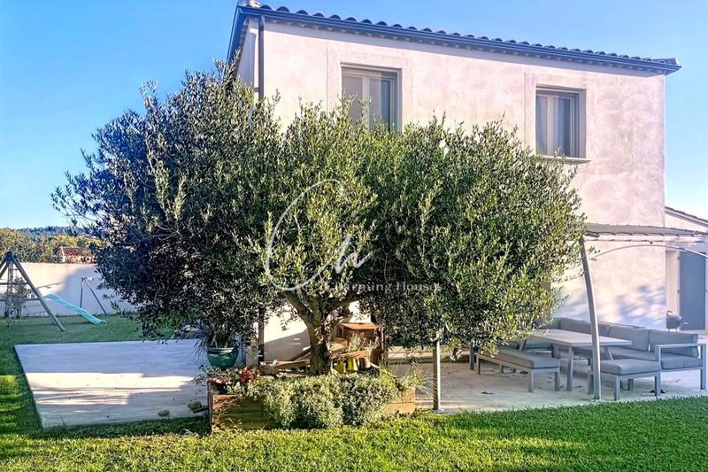 Maison - 135 m² - 5 pièces