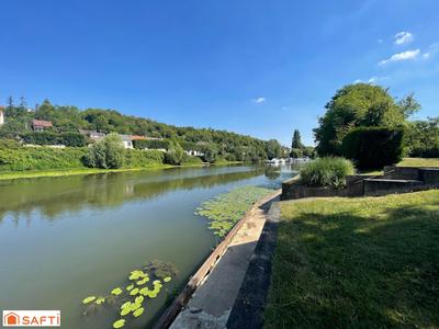 Maison - 208 m² - 10 pièces