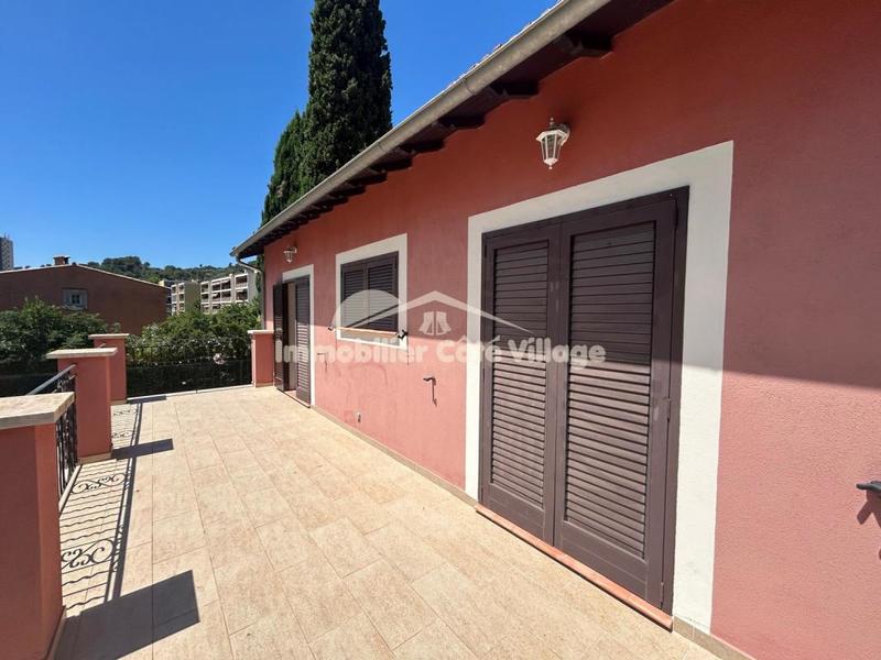 Villa - 115 m² - 6 pièces