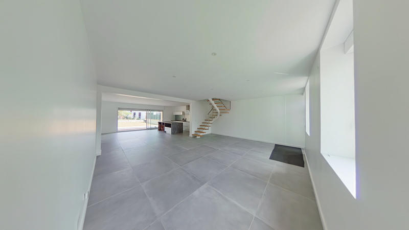 Maison - 166 m² - 5 pièces