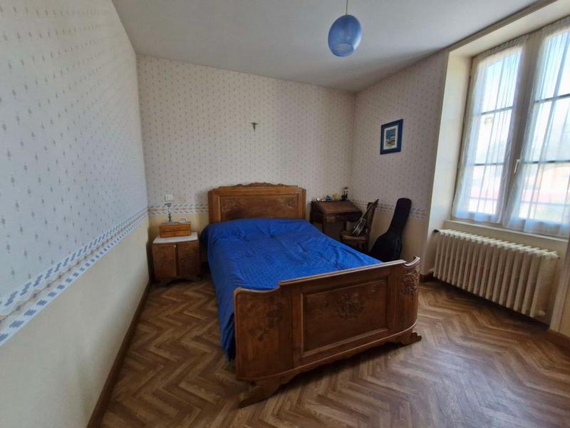 Maison de bourg - 97 m² - 4 pièces