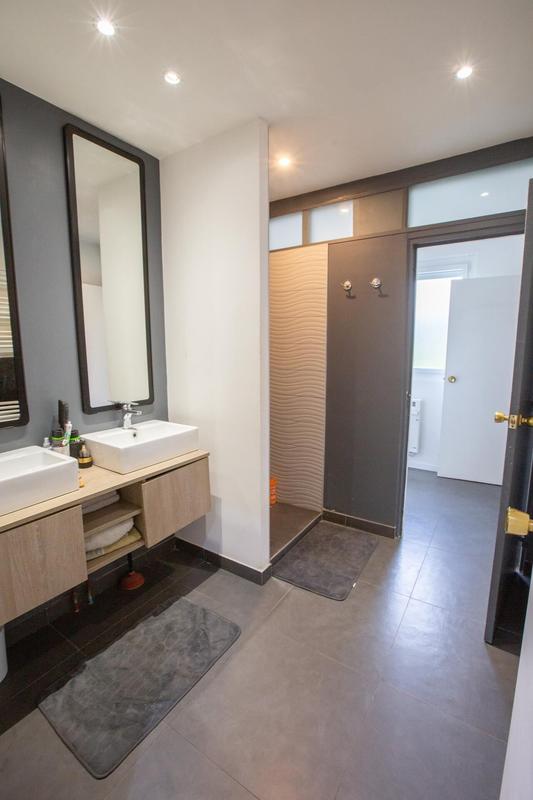 Maison - 150 m² - 7 pièces