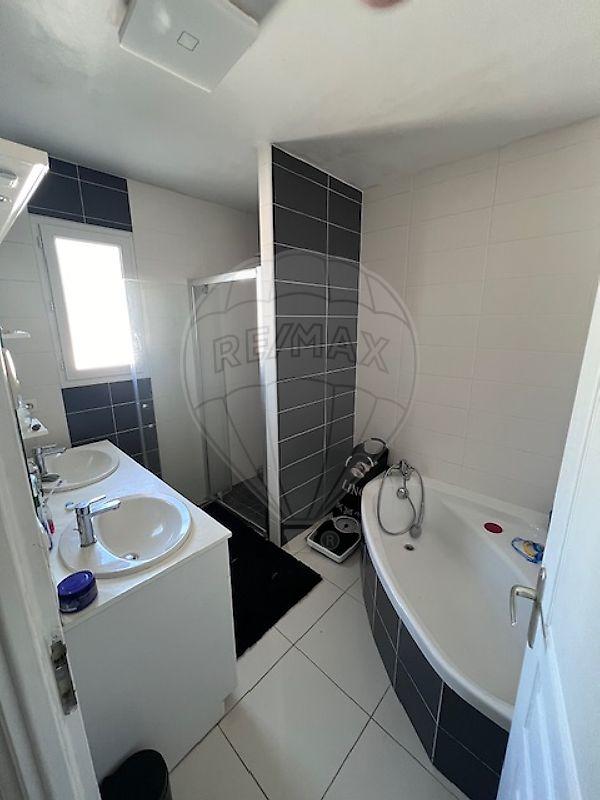 Maison - 144 m² - 7 pièces