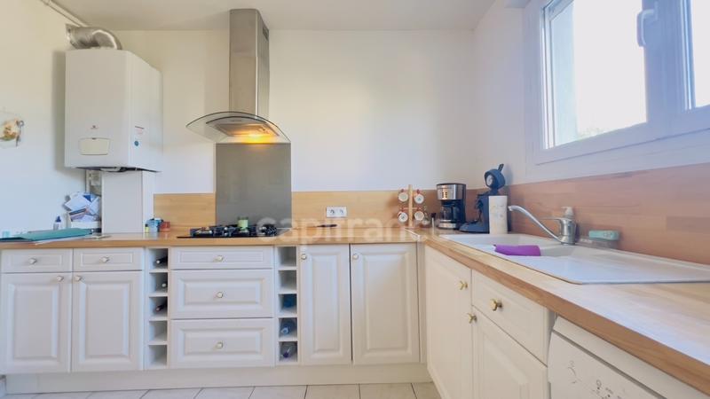 Appartement - 80 m² - 4 pièces