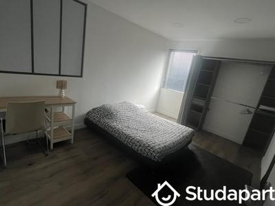 Chambre - 14 m² - 1 pièce