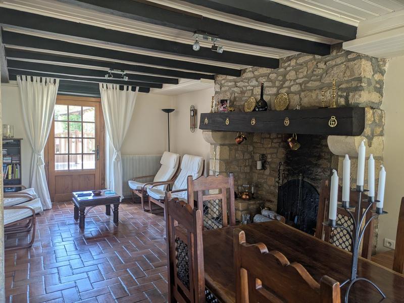 Maison traditionnelle - 94 m² - 6 pièces