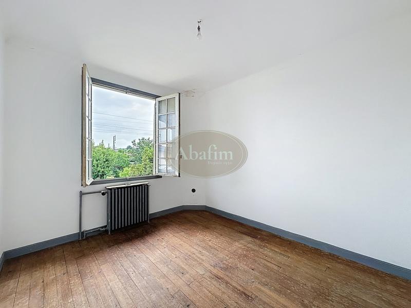 Maison - 82 m² - 5 pièces