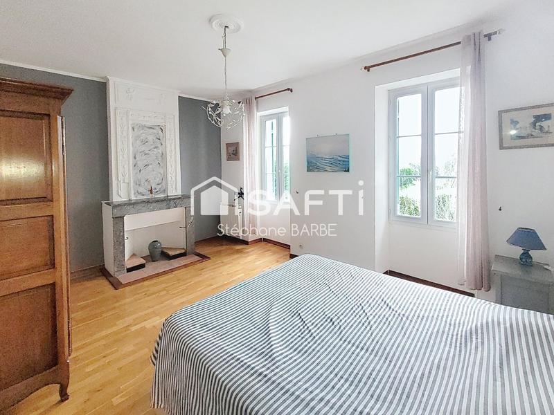 Maison - 166 m² - 6 pièces