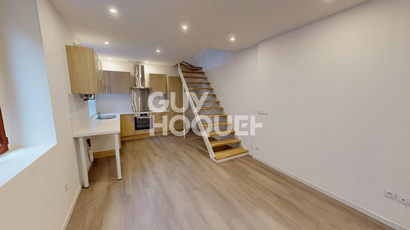 Maison - 80 m² - 5 pièces