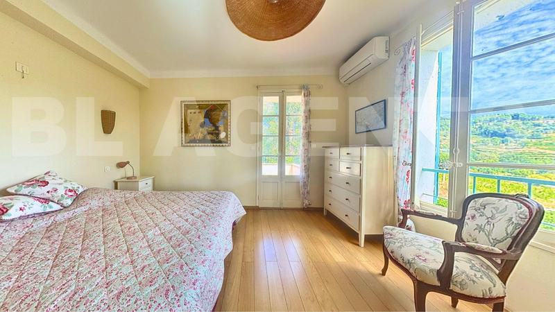 Maison - 170 m² - 6 pièces