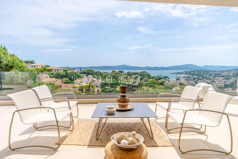 Villa - 350 m² - 7 pièces