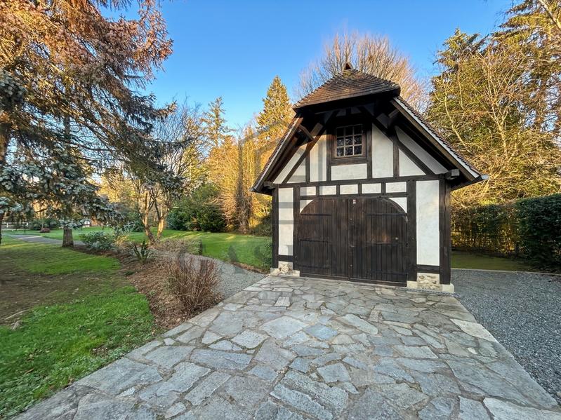 Maison - 165 m² - 6 pièces