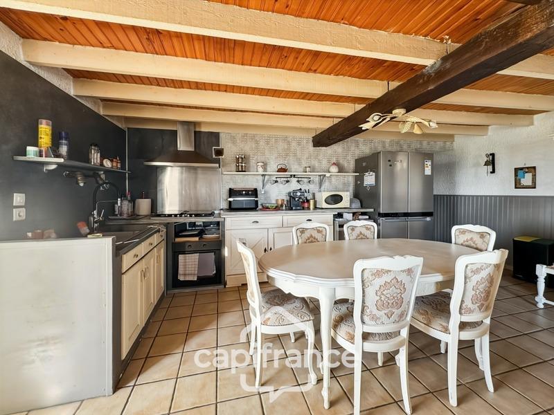 Maison - 105 m² - 4 pièces