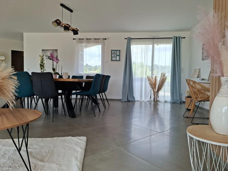 Maison - 164 m² - 4 pièces
