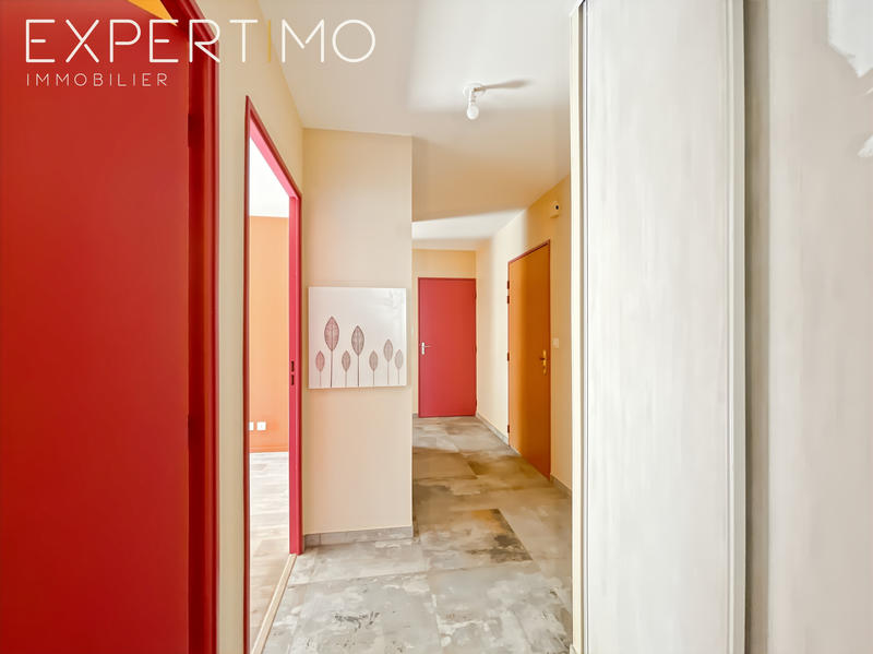 Appartement - 72 m² - 4 pièces