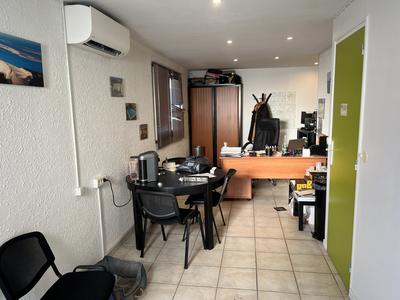 Local commercial - 90 m²