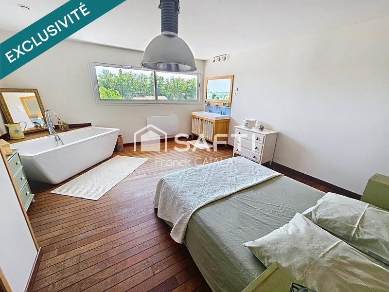 Maison - 180 m² - 5 pièces