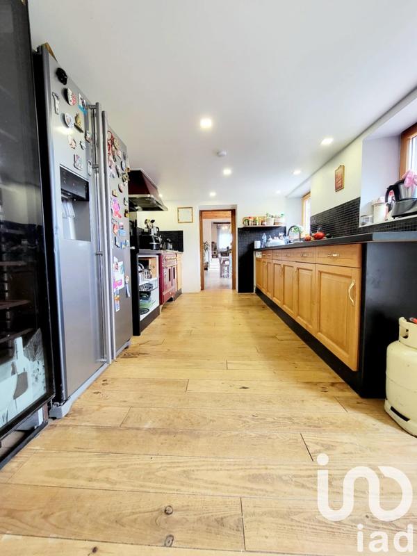 Maison - 179 m² - 5 pièces