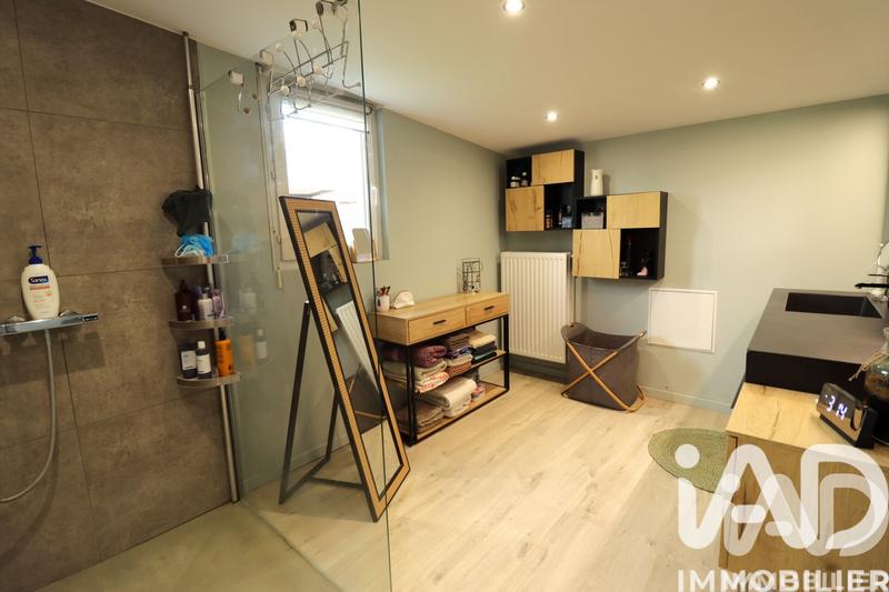 Maison - 122 m² - 4 pièces