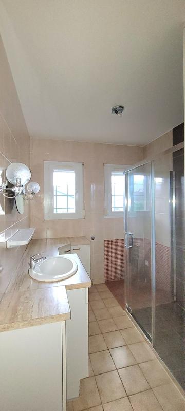 Maison traditionnelle - 178 m² - 6 pièces