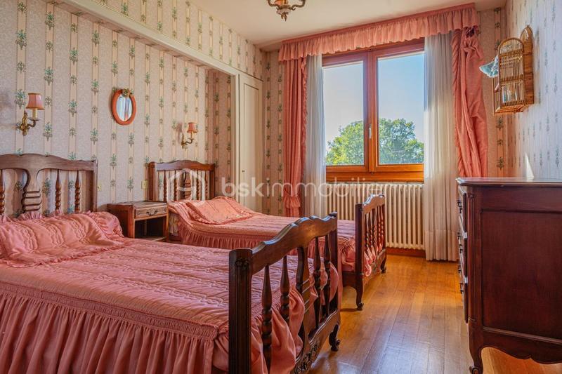 Maison - 160 m² - 6 pièces