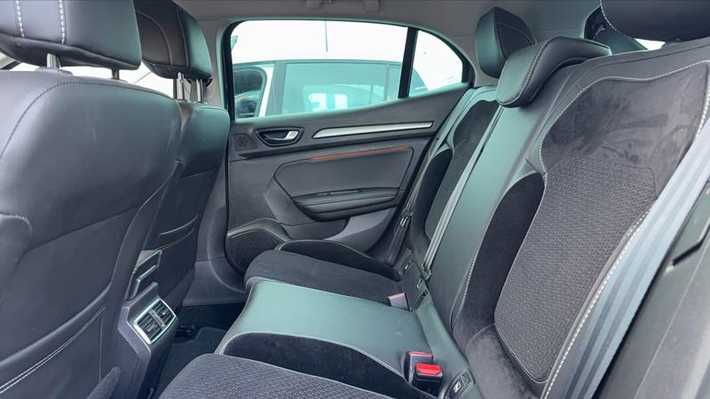 Renault Mégane IV 1.3 TCe 140 Edc7 Intens