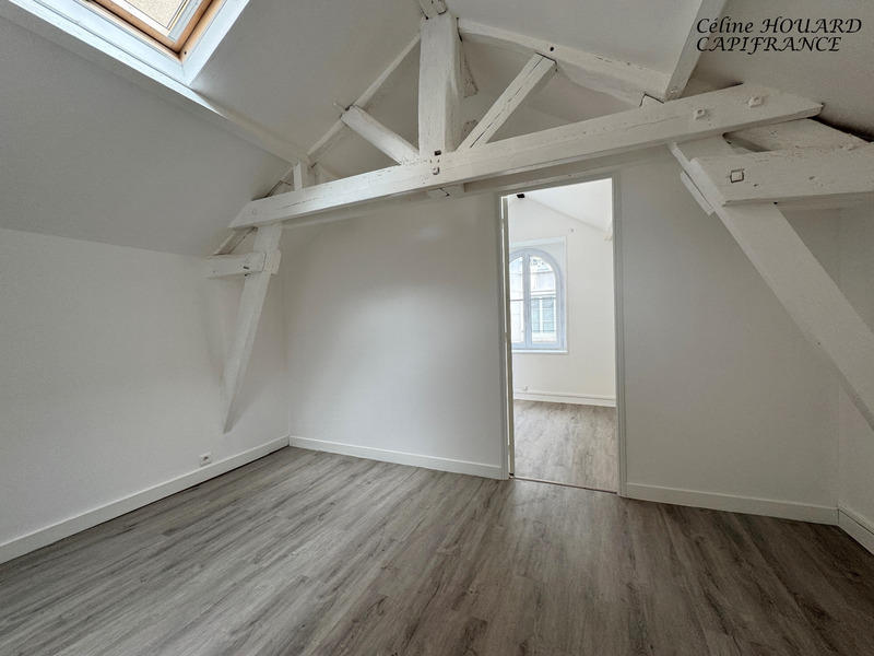 Maison de ville - 89 m² - 4 pièces