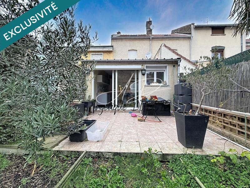 Maison - 105 m² - 5 pièces