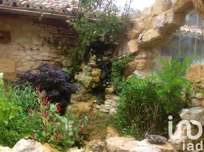 Maison de village - 250 m² - 10 pièces