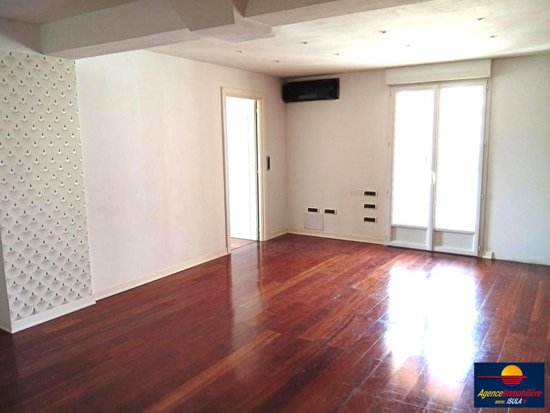 Appartement - 79 m² - 4 pièces