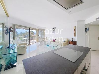 Appartement - 92 m² - 4 pièces