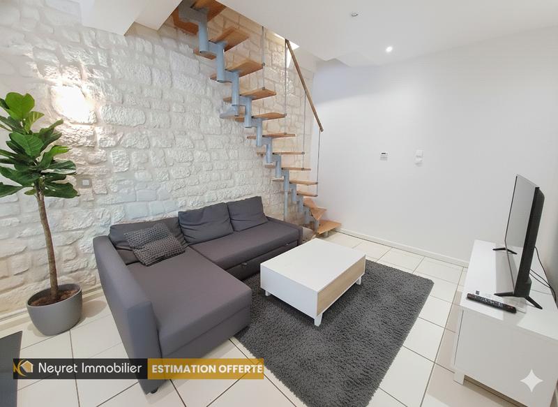 Triplex - 127 m² - 6 pièces