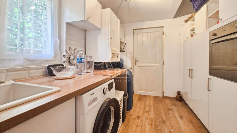 Maison - 122 m² - 6 pièces