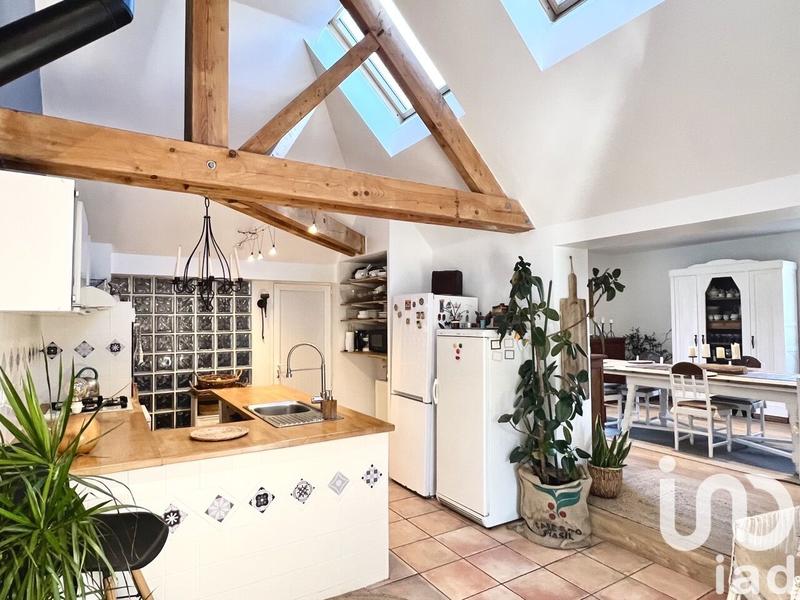 Maison - 230 m² - 7 pièces