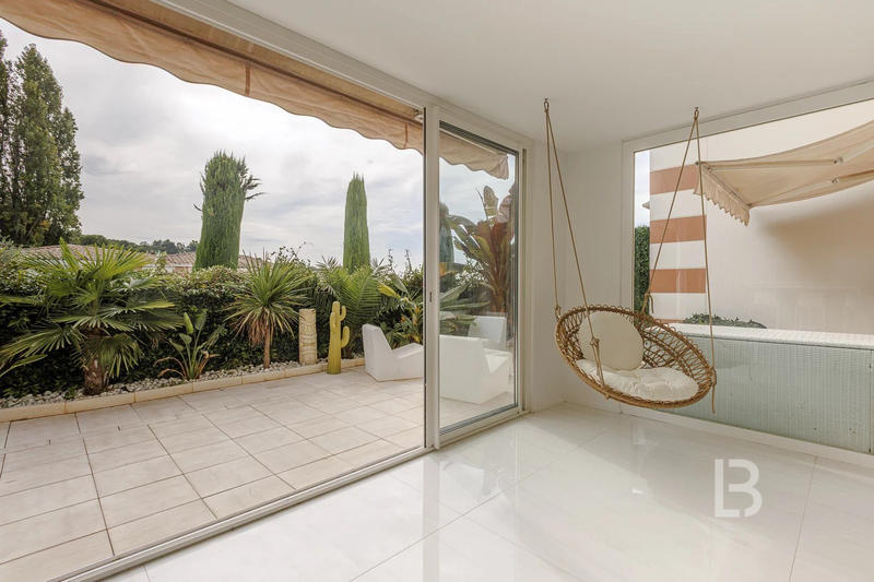 Appartement - 116 m² - 4 pièces