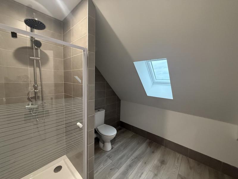 Maison traditionnelle - 119 m² - 6 pièces