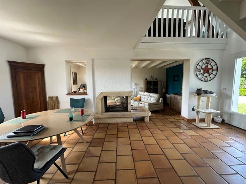 Villa - 160 m² - 6 pièces