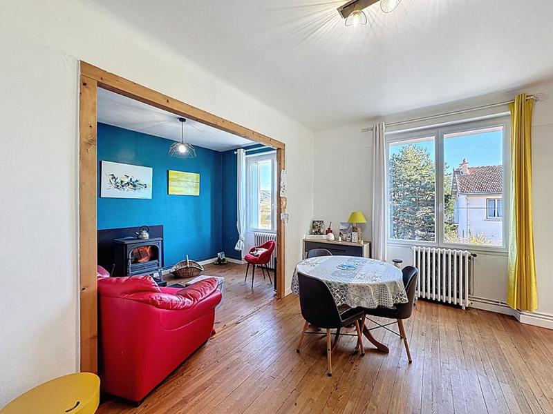 Maison - 170 m² - 8 pièces