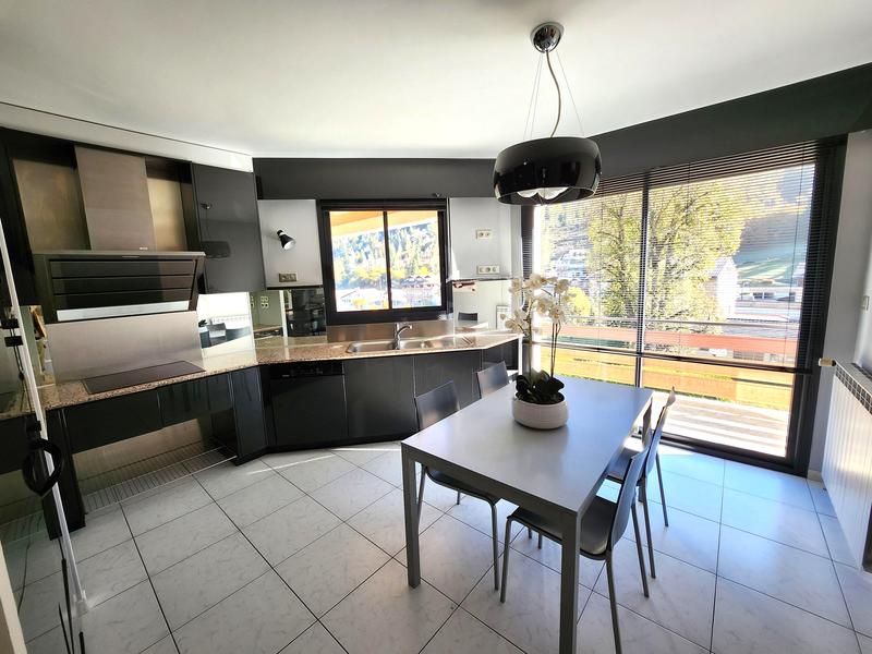 Maison - 182 m² - 5 pièces