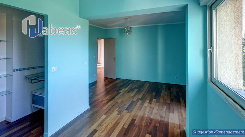 Maison - 123 m² - 4 pièces