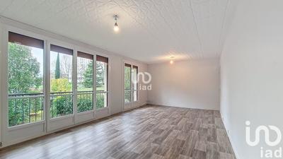 Appartement - 84 m² - 5 pièces