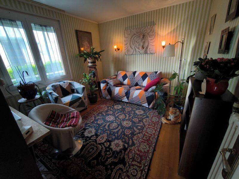 Maison - 176 m² - 8 pièces