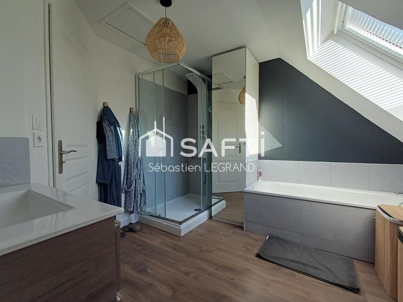 Maison - 125 m² - 6 pièces