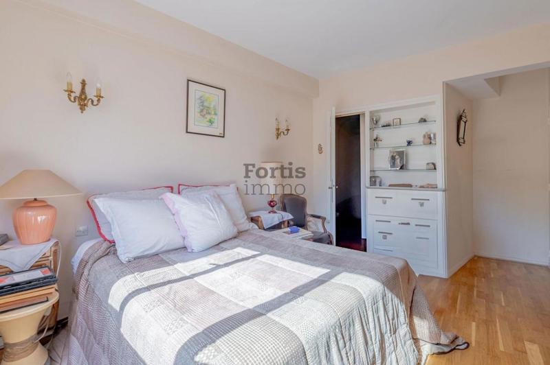 Appartement - 90 m² - 4 pièces